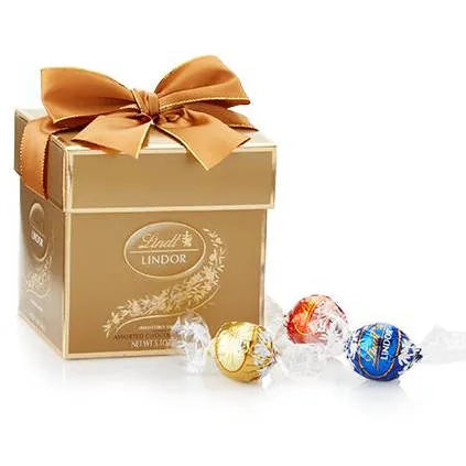 Classic LINDOR Gift Box (12-pc, 5.1 oz)